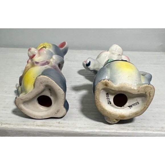 Vintage Athropomorphic Mice Salt & Pepper Shakers Linking Arms Kitsch Cute Japan - Picture 7 of 13